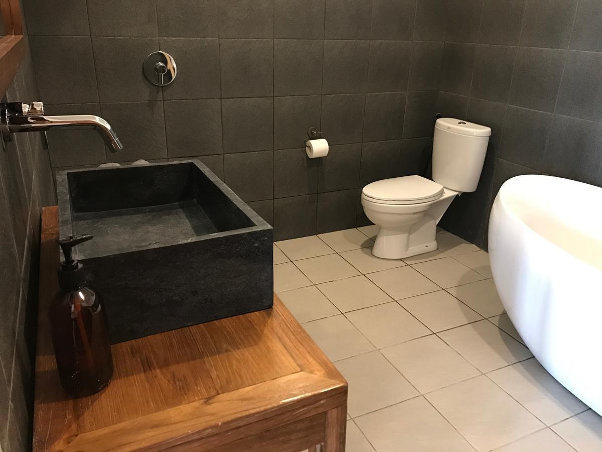 Playgrounds Wave Lodge Lembongan Екстериор снимка