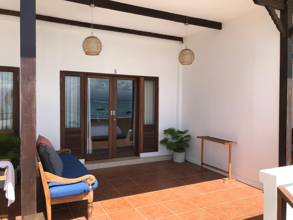 Playgrounds Wave Lodge Lembongan Екстериор снимка