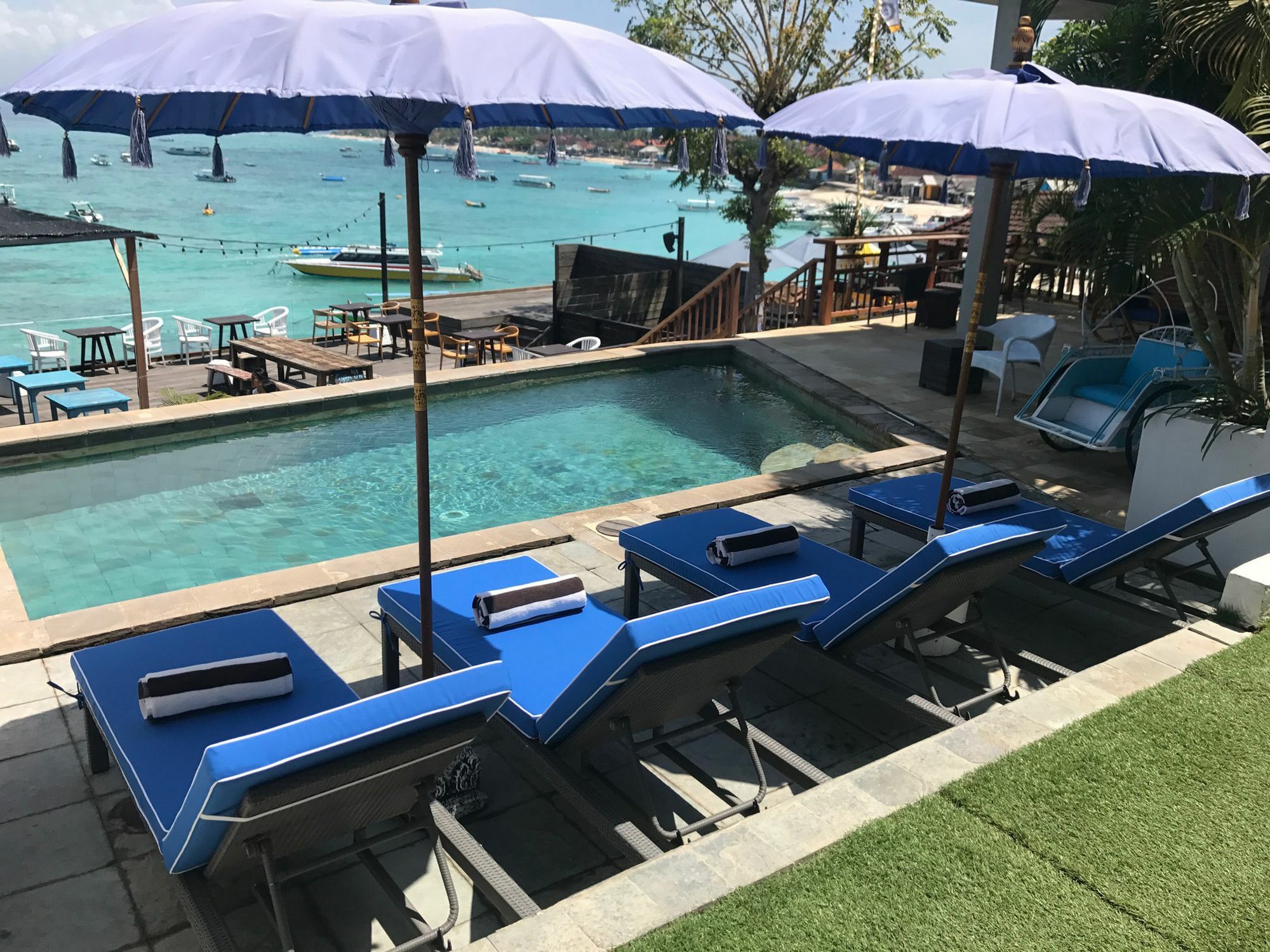 Playgrounds Wave Lodge Lembongan Екстериор снимка