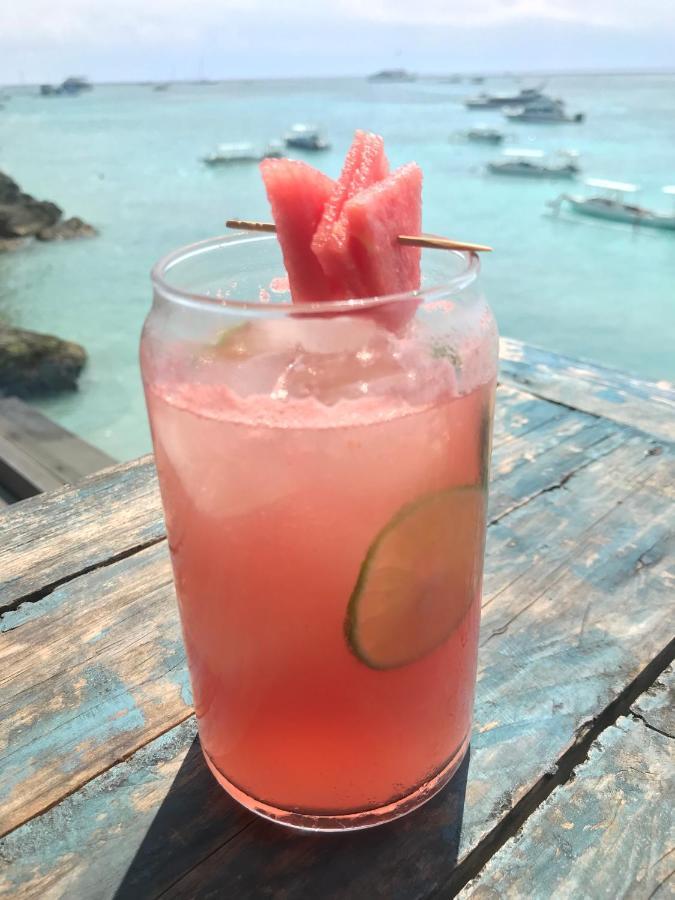Playgrounds Wave Lodge Lembongan Екстериор снимка
